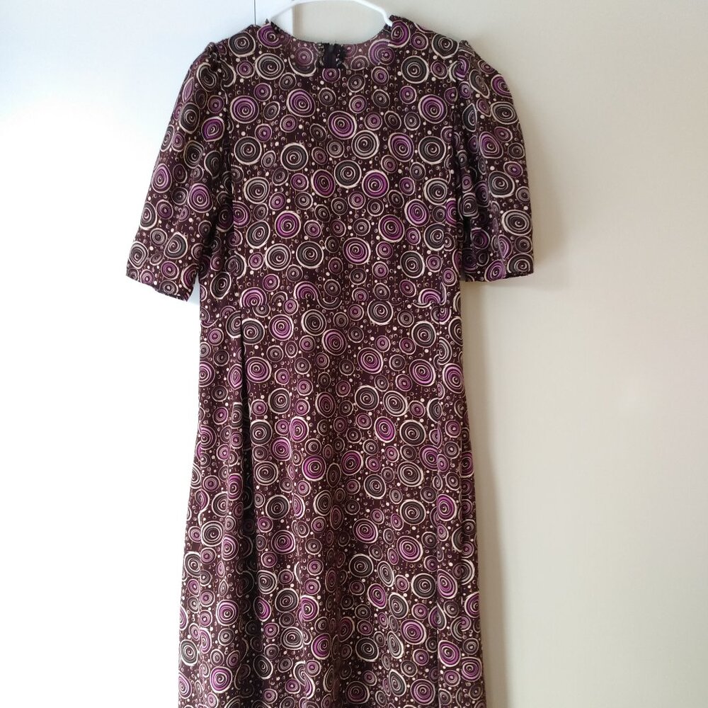 Handmade Mennonite Cape Dress 40"B 37"W Brown Purple Swirl
